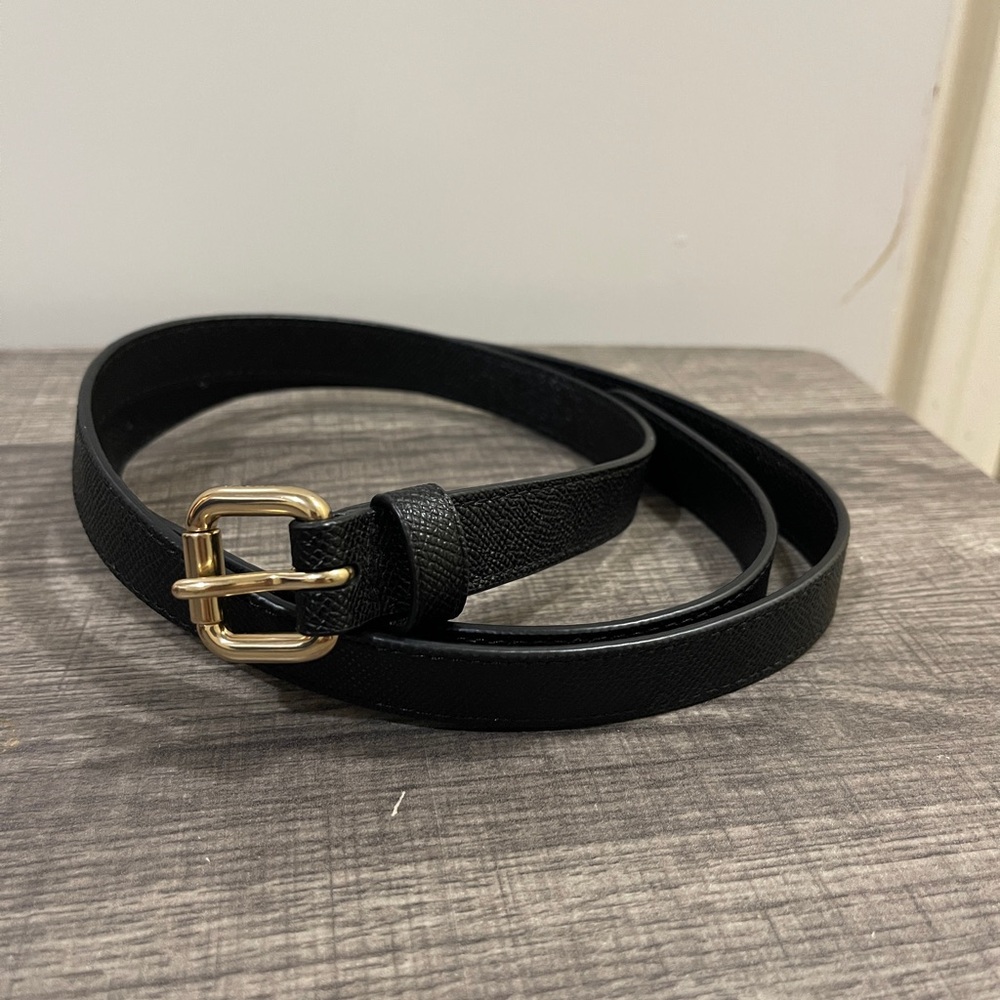 Women’s Black Belt with Gold Buckle